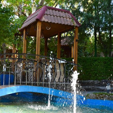 Ureni Hotel Kasagh 外观 照片